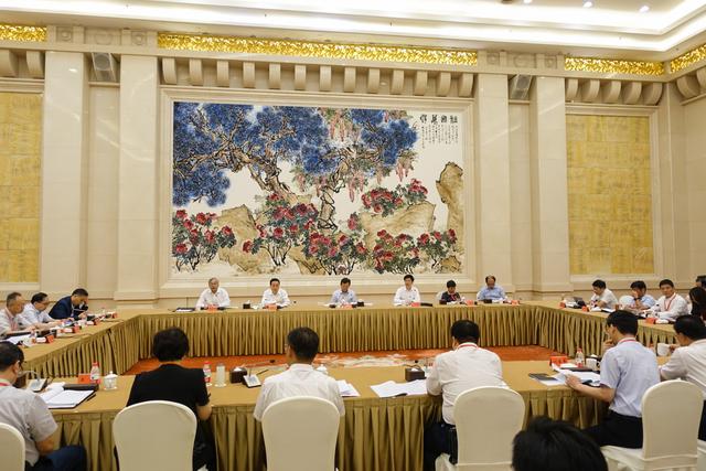 王志雄出席全国工商联推动构建亲清新型政商关系工作会议
