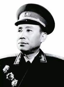 林彪的四野“十二个军”各军长，政委，参谋长都有谁？