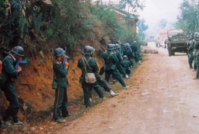 1988年，四川曾出动1516名军警，耗时三天两夜，只为抓捕两名悍匪