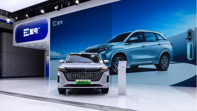 9.98万的蓝电E5，中国油电同价SUV标准答案！