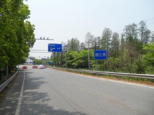 苏州公交去乌镇，太师桥跨省界，徒步数分钟到北栅